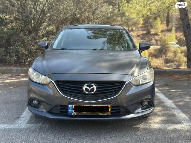 מודעת רכב מאזדה 6