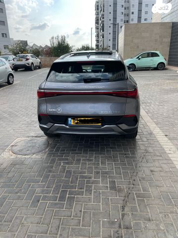 מודעת רכב בי.ווי.די אטו 3