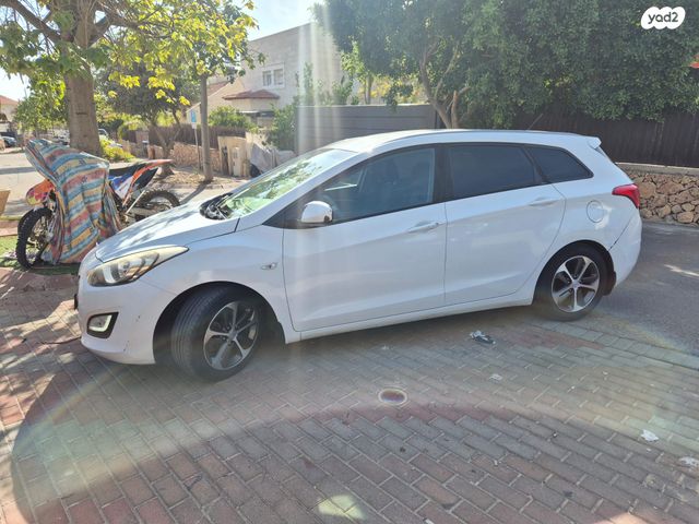 מודעת רכב יונדאי i30