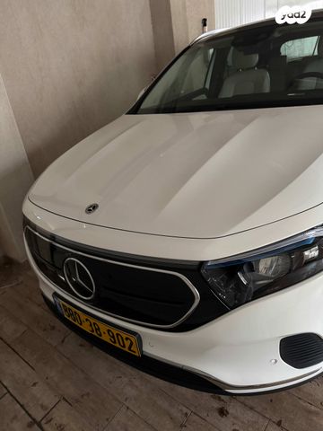 מרצדס-בנץ EQA