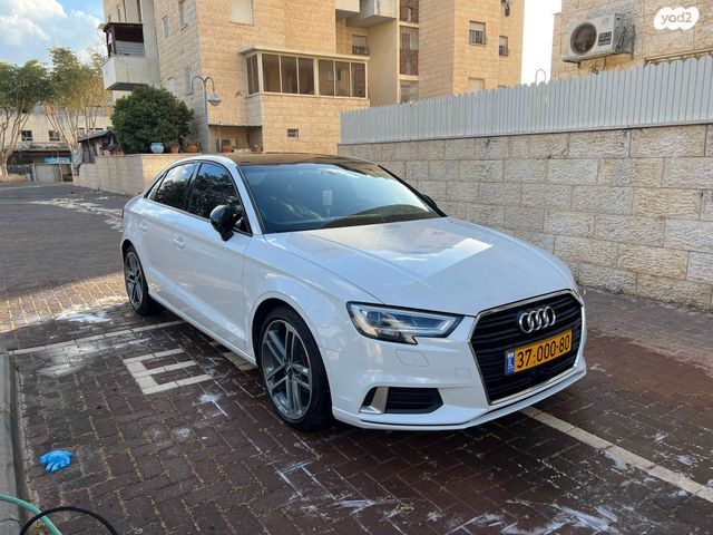 מודעת רכב אאודי A3