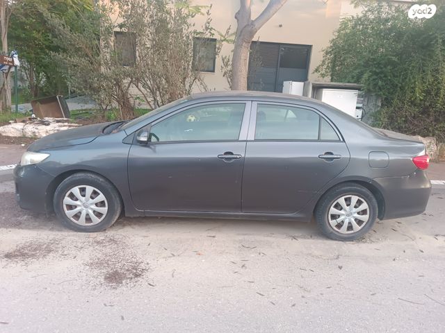 מודעת רכב טויוטה קורולה