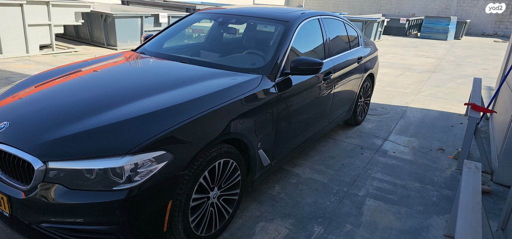 מודעת רכב ב מ וו סדרה 5