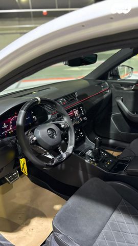 סקודה סופרב