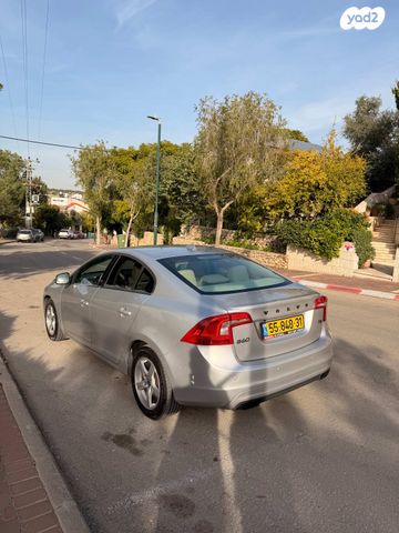 וולוו S60