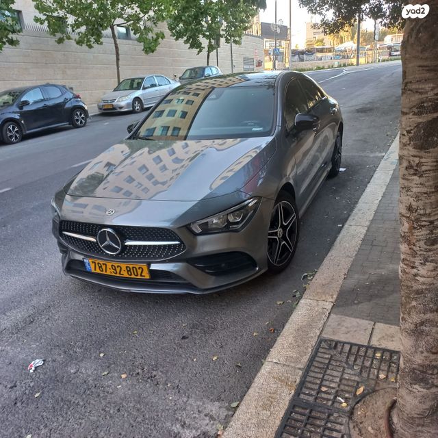 מודעת רכב מרצדס-בנץ CLA