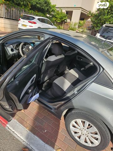 שברולט קרוז