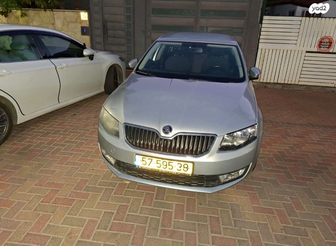 סקודה אוקטביה 