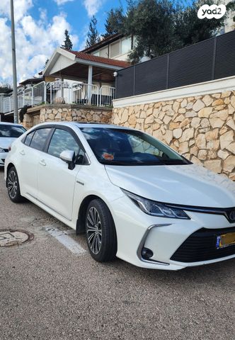 טויוטה קורולה