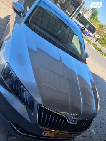 מודעת רכב סקודה סופרב