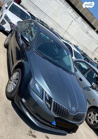 סקודה אוקטביה