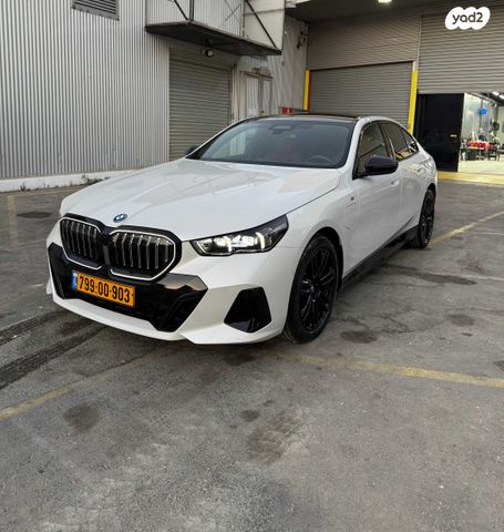 מודעת רכב ב מ וו סדרה 5