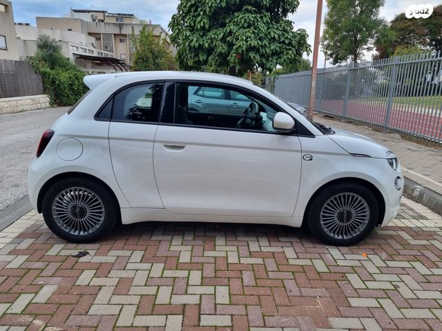 מודעת רכב פיאט 500E