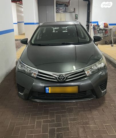 מודעת רכב טויוטה קורולה