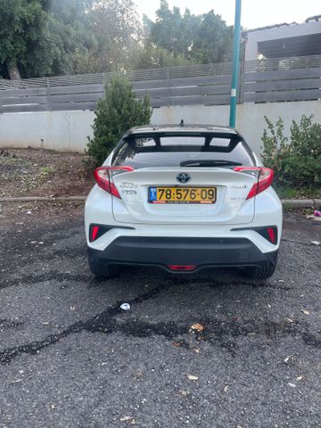 טויוטה C-HR