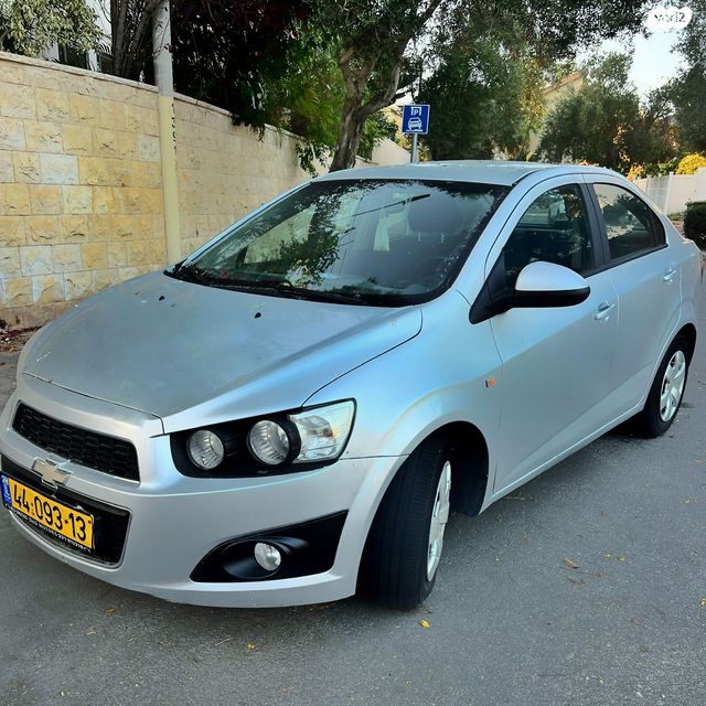 מודעת רכב שברולט סוניק