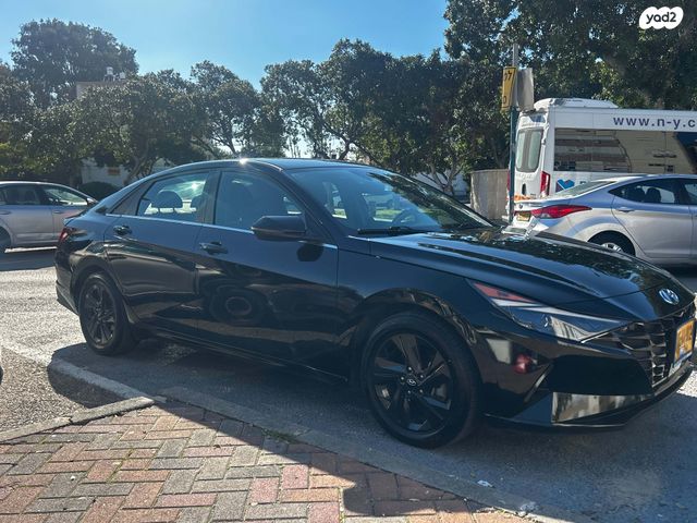 יונדאי אלנטרה