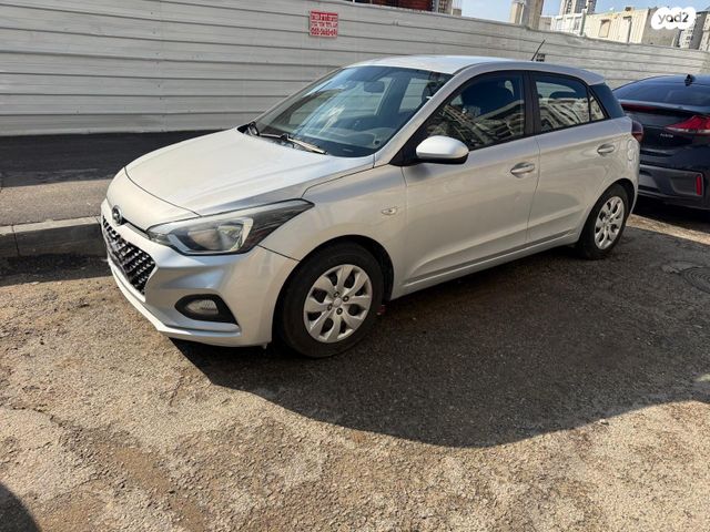 מודעת רכב יונדאי i20