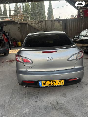 מודעת רכב מאזדה 3