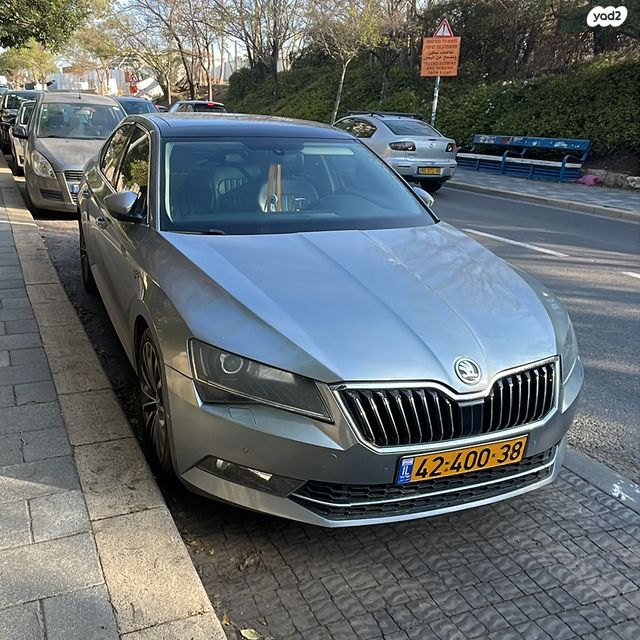 מודעת רכב סקודה סופרב