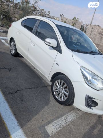 מיצובישי אטראז'