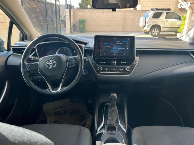 מודעת רכב טויוטה קורולה