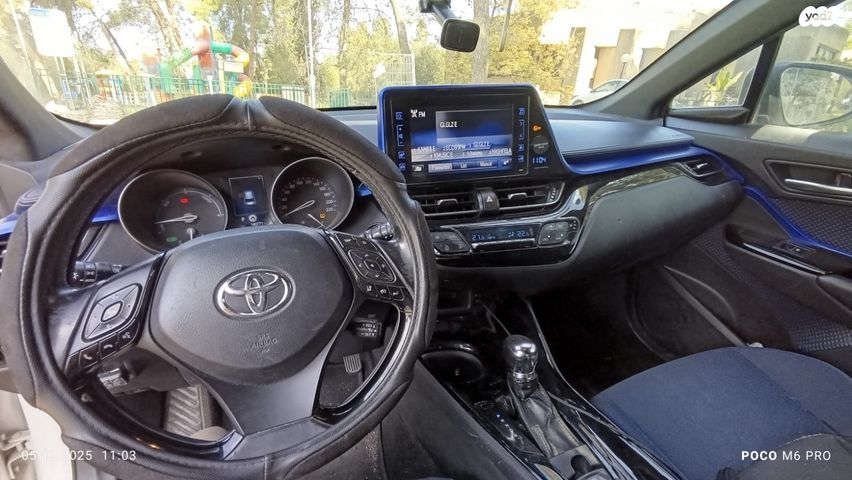 טויוטה C-HR