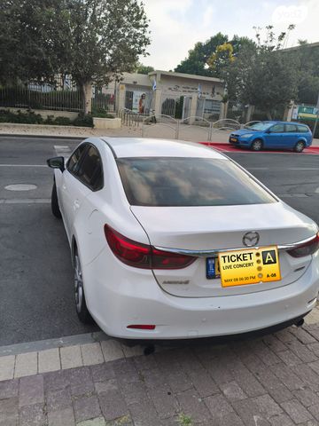 מאזדה 6