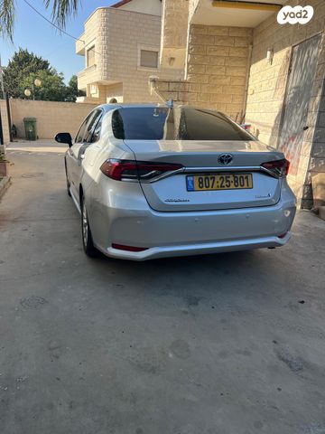 טויוטה קורולה