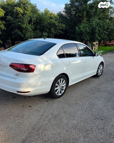 מודעת רכב פולקסווגן ג'טה 