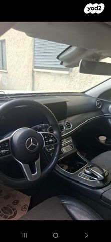 מודעת רכב מרצדס-בנץ E-class