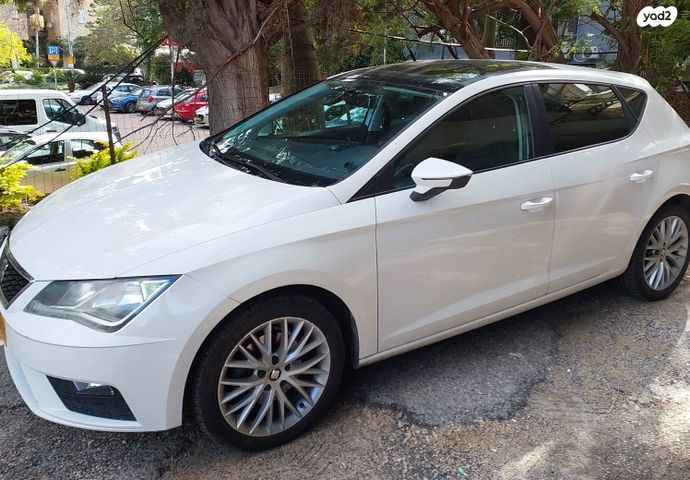 מודעת רכב סיאט לאון