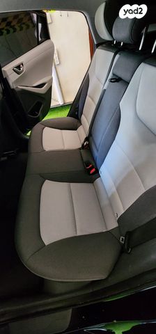 יונדאי איוניק