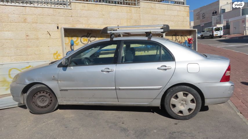 טויוטה קורולה