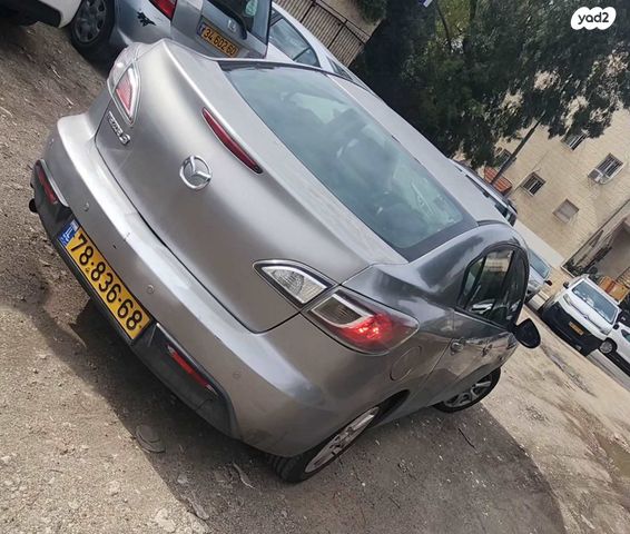 מאזדה 3