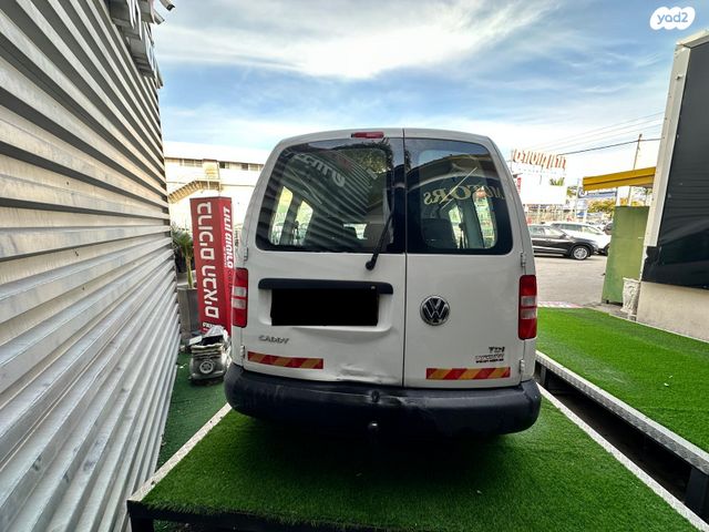 פולקסווגן קאדי