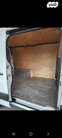 מודעת רכב מרצדס-בנץ ספרינטר