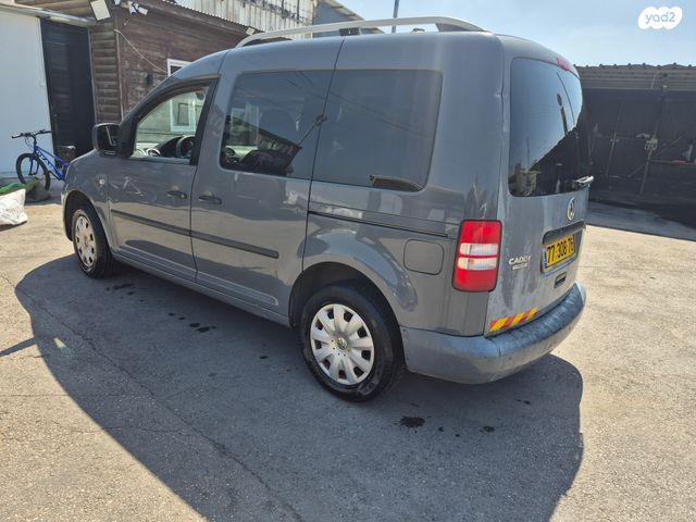 פולקסווגן קאדי