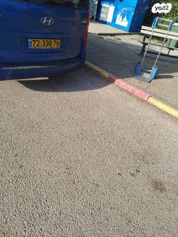 יונדאי H-1 / i800