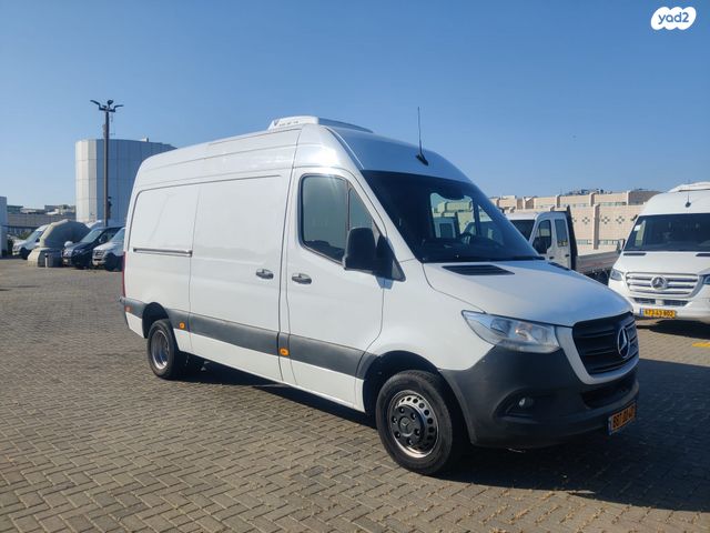 מודעת רכב מרצדס-בנץ ספרינטר