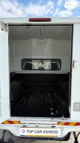 מיצובישי טרייטון / L200