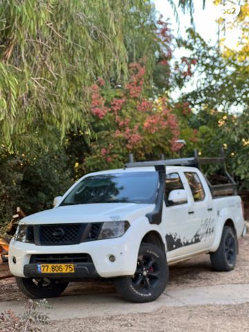 ניסאן נבארה