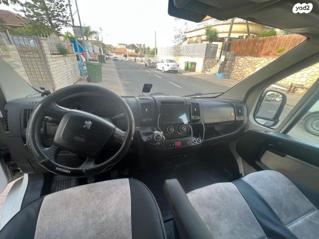 פיג'ו בוקסר