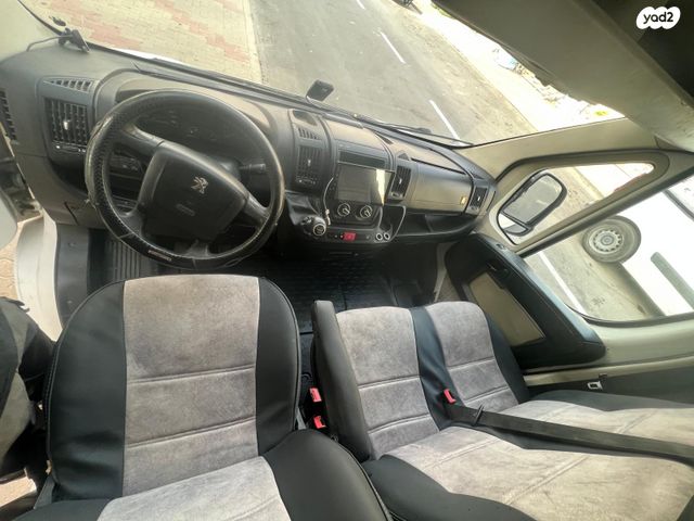 פיג'ו בוקסר