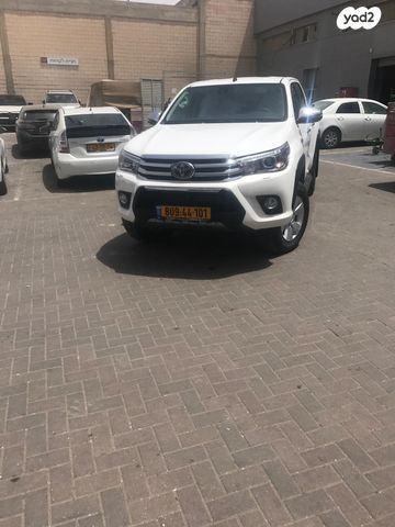 טויוטה היילקס