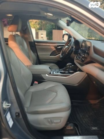 טויוטה היילנדר