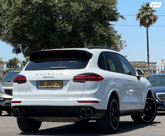 פורשה קאיין