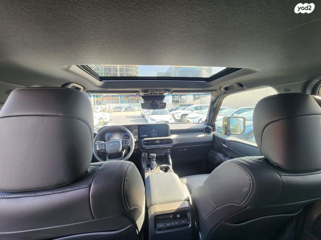 טויוטה לנד קרוזר