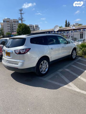 שברולט טראוורס