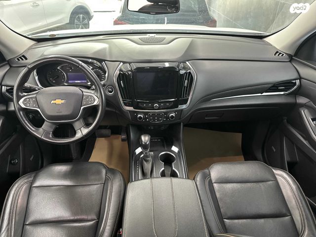 שברולט טראוורס